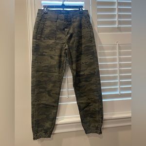 Liverpool Camo Pants Size 10/30